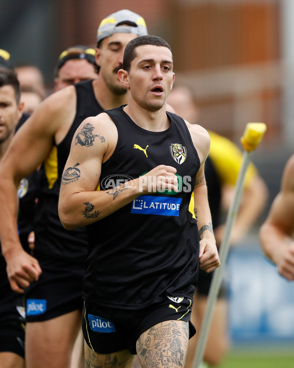 AFL 2022 Training - Richmond 051222 - 1025933