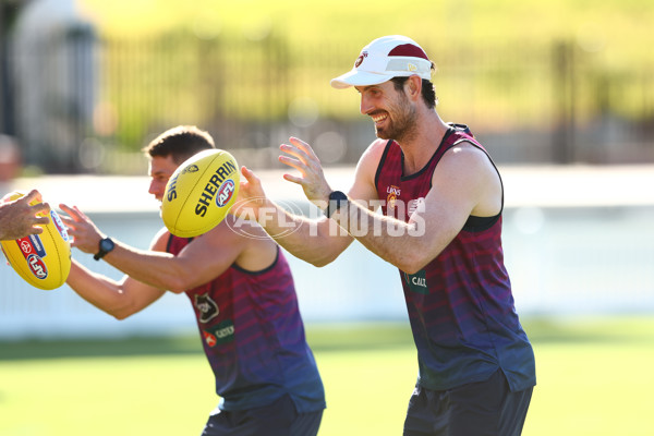AFL 2022 Training - Brisbane 141222 - 1026144