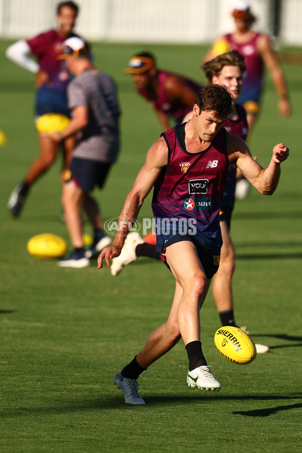 AFL 2022 Training - Brisbane 141222 - 1026163