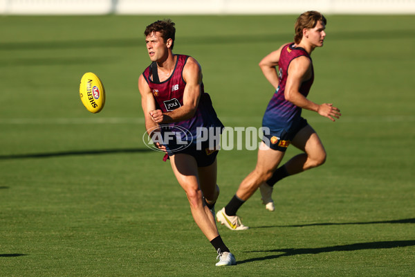 AFL 2022 Training - Brisbane 141222 - 1026160