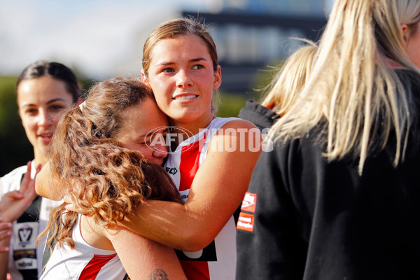 VFLW 2022 Grand Final - Essendon v Southern Saints - 970197