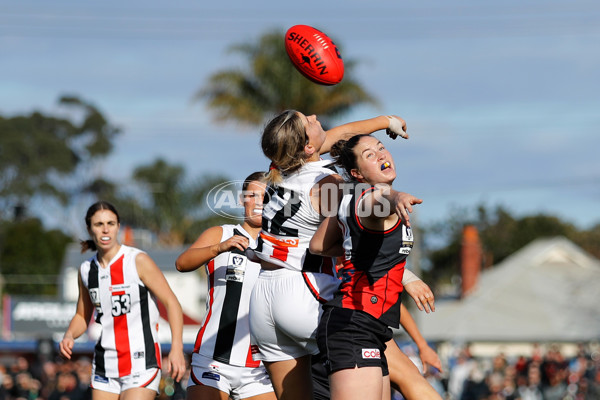 VFLW 2022 Grand Final - Essendon v Southern Saints - 970313