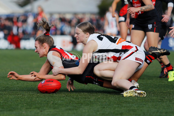 VFLW 2022 Grand Final - Essendon v Southern Saints - 970374