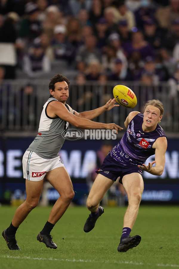 AFL 2022 Round 16 - Fremantle v Port Adelaide - 971216