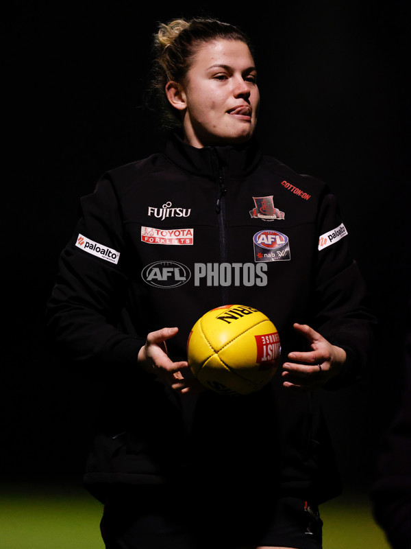 AFLW 2022 Training - Essendon 140722 - 974708