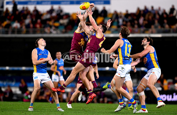 AFL 2022 Round 19 - Brisbane v Gold Coast - 979346