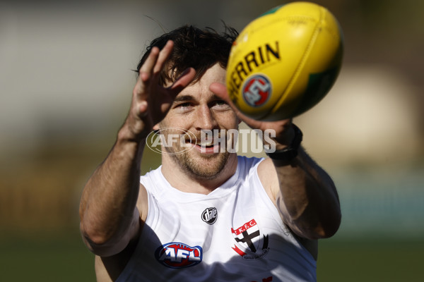 AFL 2022 Training - St Kilda 030822 - 984545