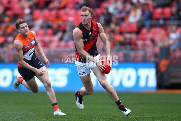 AFL 2022 Round 21 - GWS v Essendon - 985662