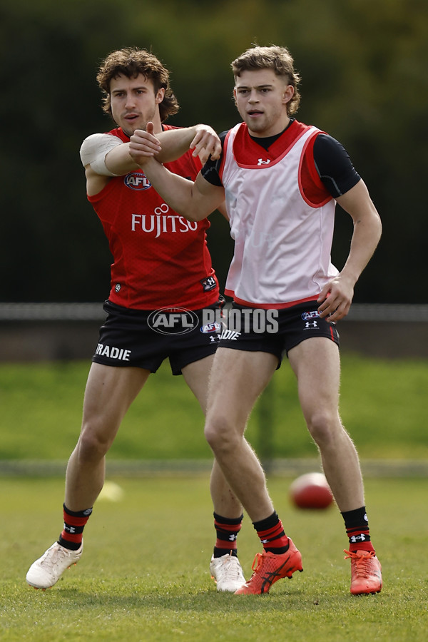 AFL 2022 Training - Essendon 100822 - 988565