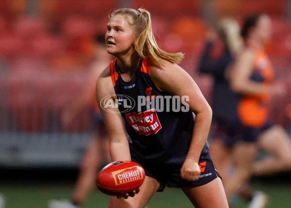 AFLW 2022 Training - GWS 110822 - 988735