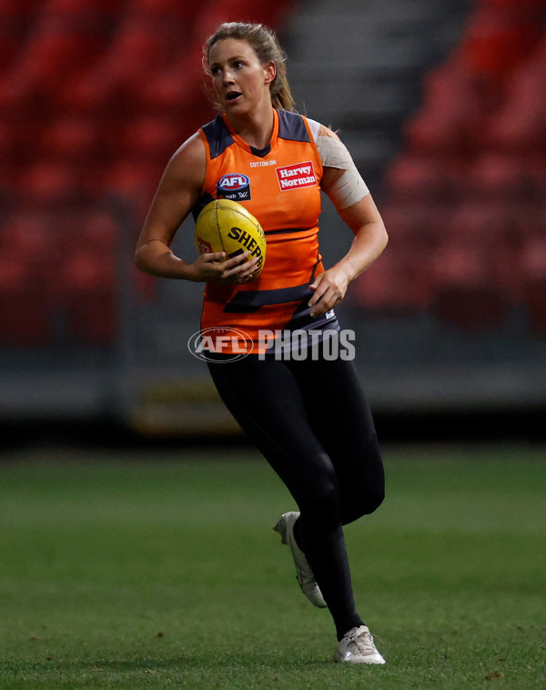 AFLW 2022 Training - GWS 110822 - 988745