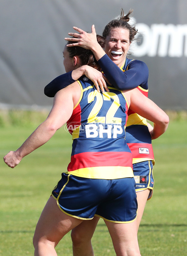 AFLW 2022 Practice Match - Adelaide v North Melbourne - 989891