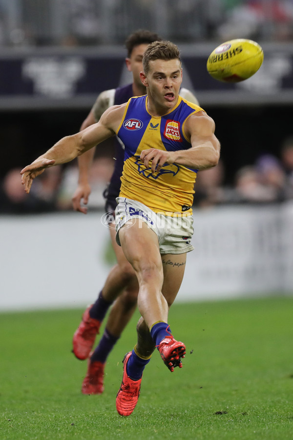 AFL 2022 Round 22 - Fremantle v West Coast - 992006