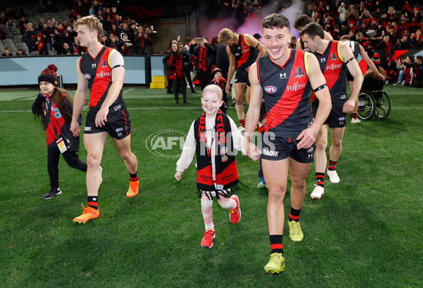 AFL 2022 Round 22 - Essendon v Port Adelaide - 992969