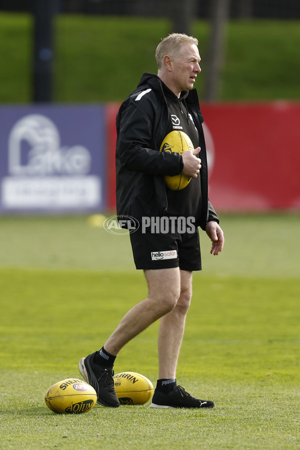 AFL 2022 Training - North Melbourne 170822 - 993693