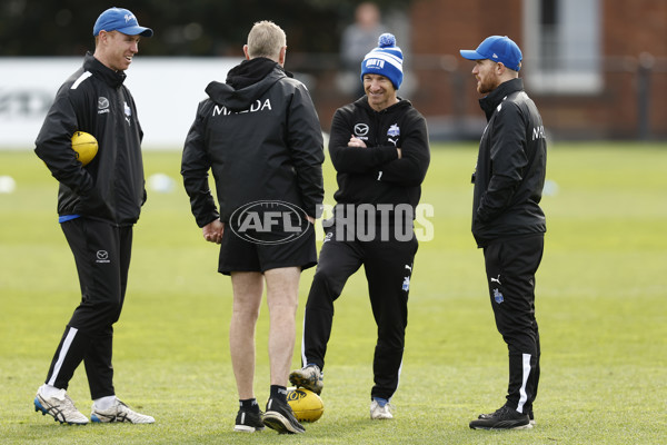 AFL 2022 Training - North Melbourne 170822 - 993694