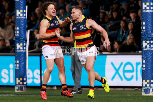 AFL 2022 Round 23 - Port Adelaide v Adelaide - 995825