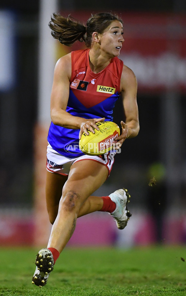 AFLW 2022 S7 Round 01 - Adelaide v Melbourne - 998147