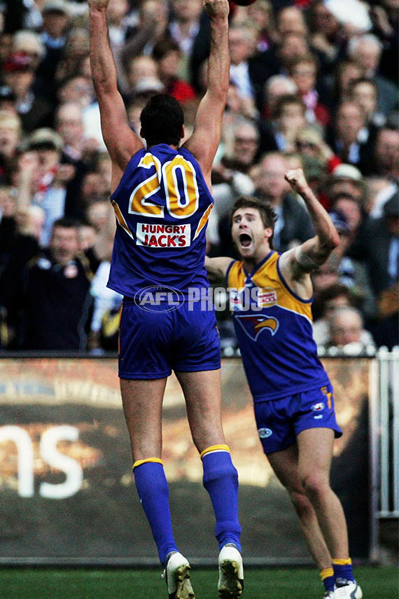 AFL 2006 Grand Final - Sydney Swans v West Coast Eagles - 359721