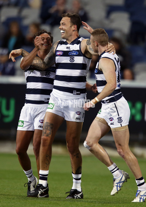 AFL 2015 NAB Challenge - Geelong v Adelaide - 361684