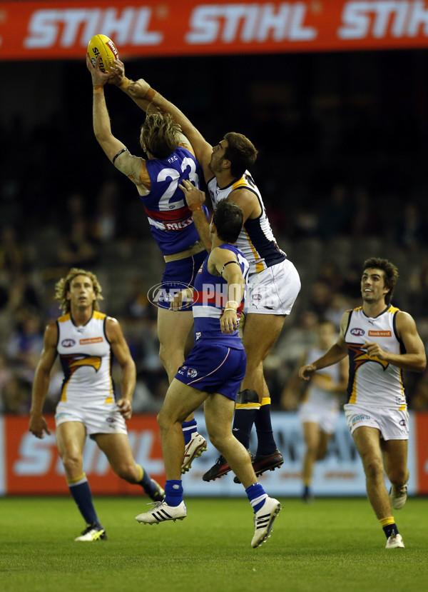 AFL 2015 Rd 01 - Western Bulldogs v West Coast - 364397