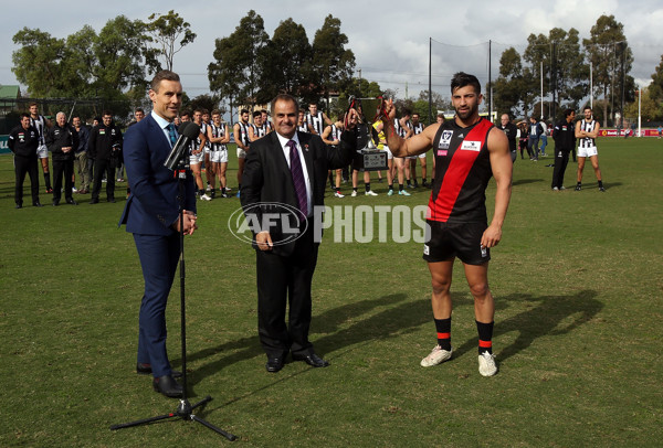 VFL 2015 Rd 02 - Essendon v Collingwood - 371357