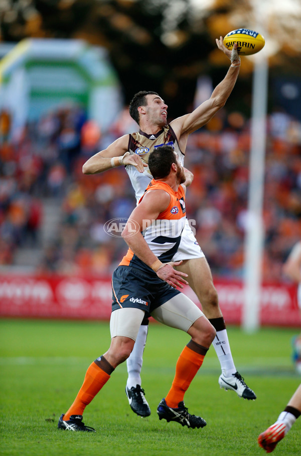 AFL 2015 Rd 06 - GWS Giants v Hawthorn - 371842