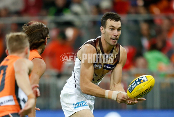 AFL 2015 Rd 06 - GWS Giants v Hawthorn - 371921