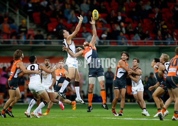 AFL 2015 Rd 06 - GWS Giants v Hawthorn - 372182