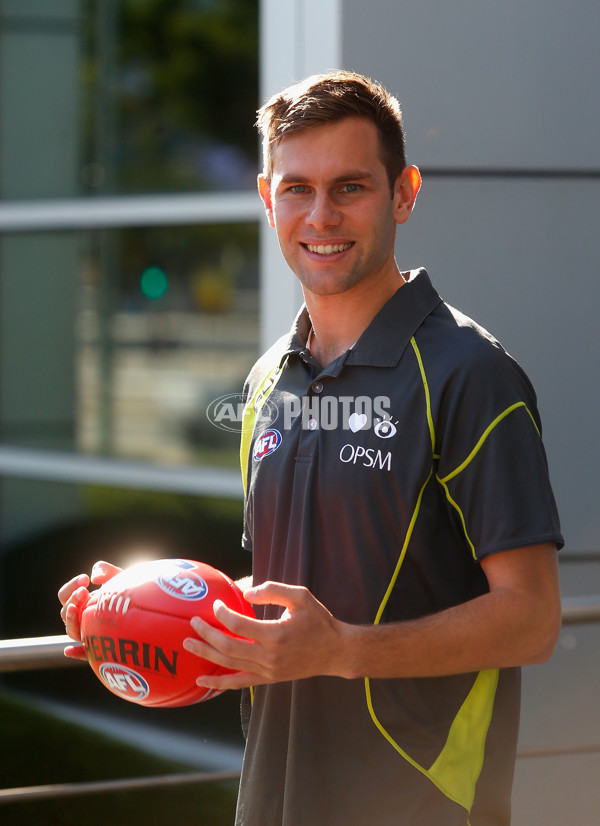 AFL 2015 Media - - 379387