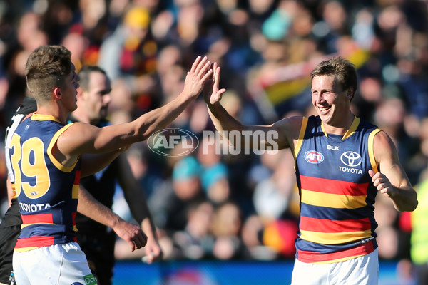 AFL 2015 Rd 16 - Port Adelaide v Adelaide - 390030