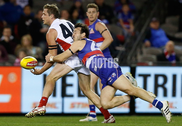 AFL 2015 Rd 20 - Western Bulldogs v Melbourne - 396622