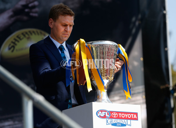 AFL 2015 Media - Toyota Grand Final Parade - 407628