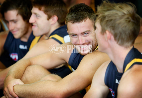 AFL 2014 Media - Richmond Team Photo Day - 314911