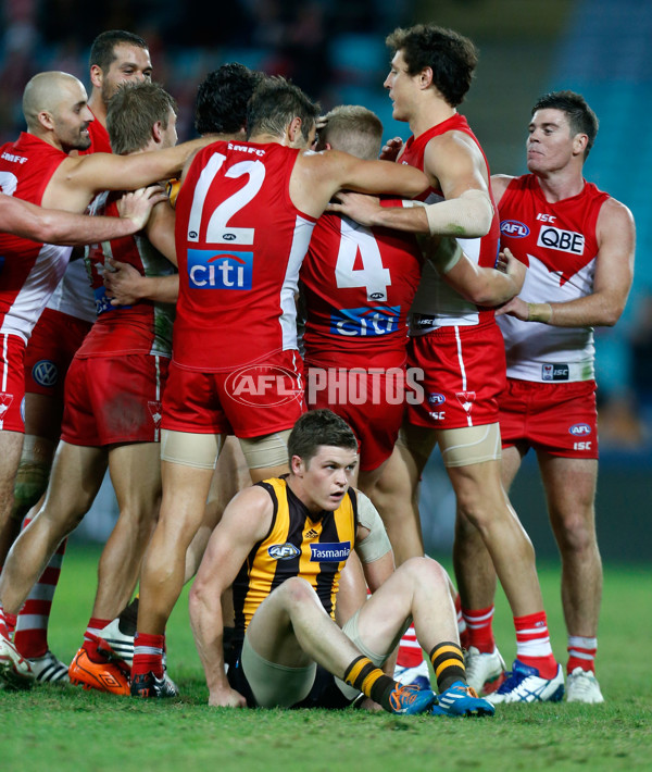 AFL 2014 Rd 08 - Sydney v Hawthorn - 326592