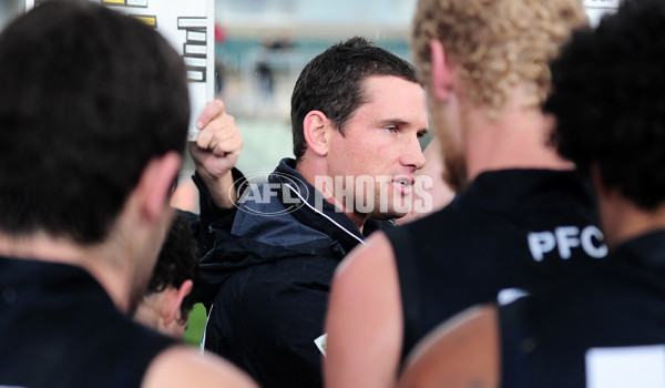 VFL 2014 Rd 06 - Northern Blues v Casey Scorpions - 326713