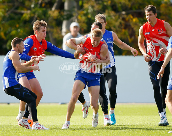 AFL 2014 Training - North Melbourne 050614 - 330741