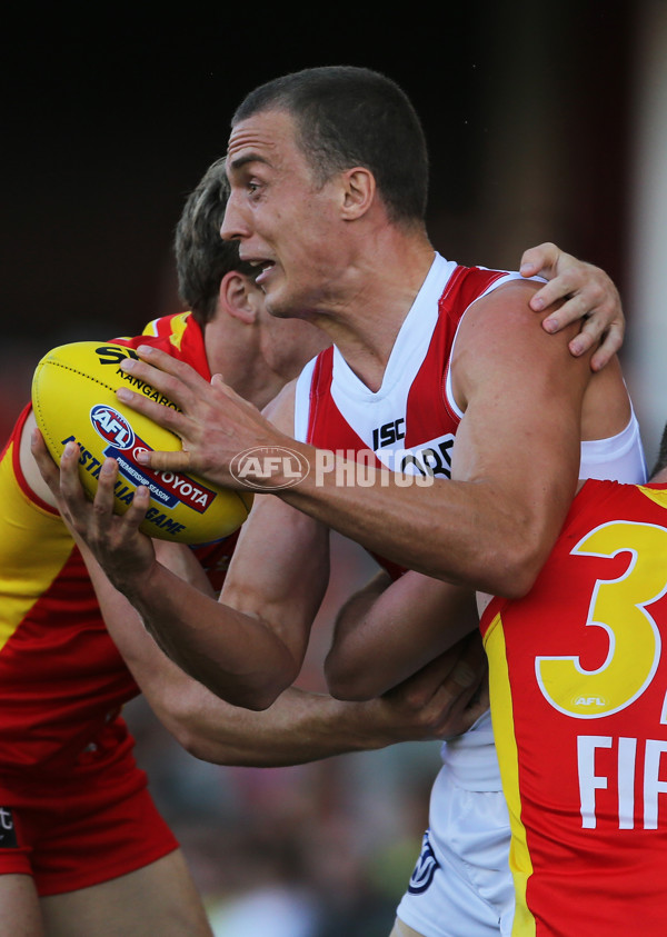 AFL 2014 Rd 12 - Gold Coast v Sydney - 331343