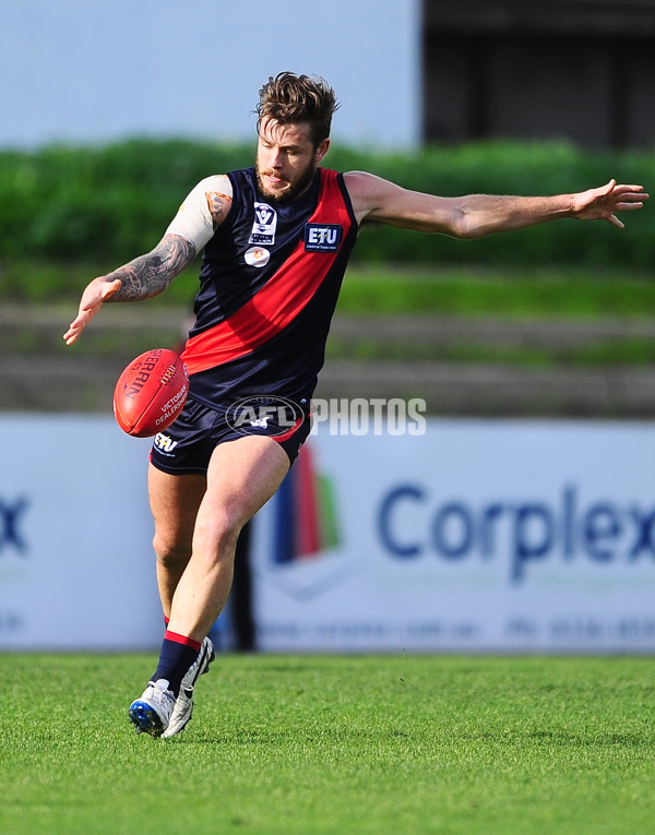 VFL 2014 Rd 11 - Coburg v Essendon - 333759