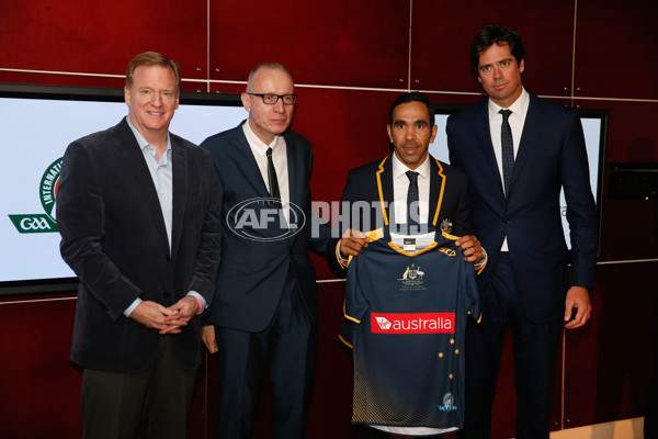AFL 2015 Media - IRS Team New York Visit - 410849