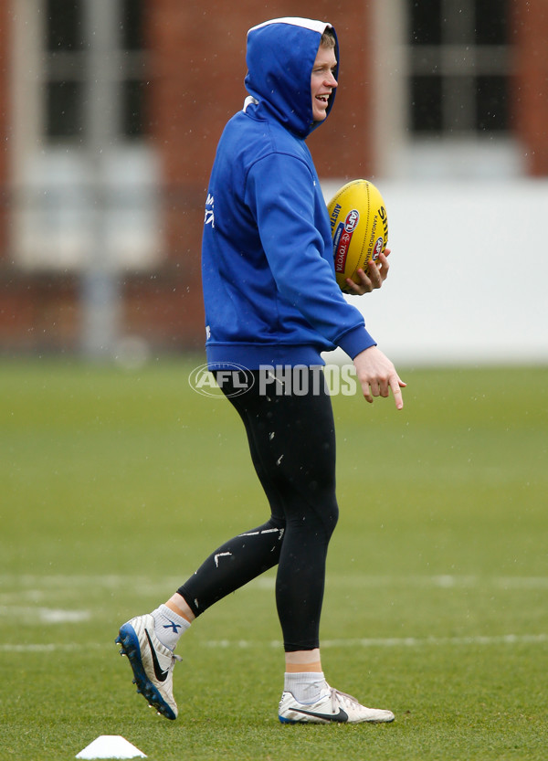 AFL 2014 Training - North Melbourne 090714 - 337292