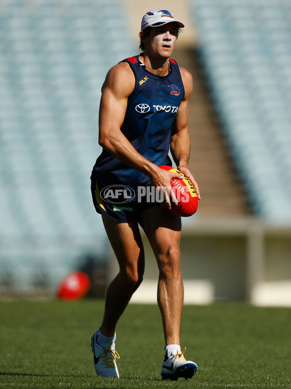 AFL 2016 Training - Adelaide Crows 090216 - 417139