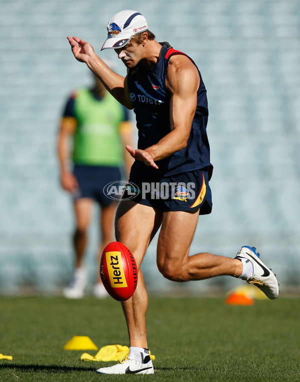 AFL 2016 Training - Adelaide Crows 090216 - 417140