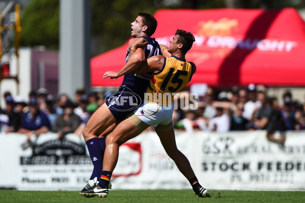 AFL 2016 NAB Challenge - Fremantle v Adelaide - 420339