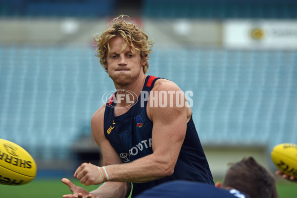 Adelaide 2016 - Training, March 7 - 421118