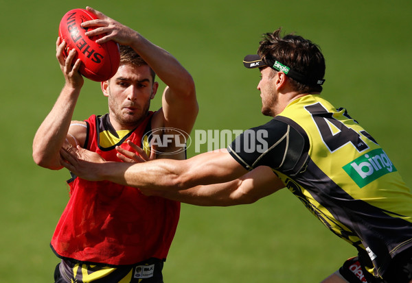AFL 2016 Training - Richmond 070416 - 427186