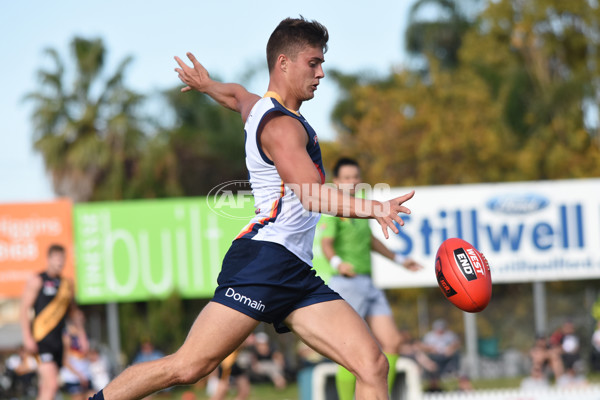 Adelaide 2016 - SANFL R5 v Glenelg - 433827