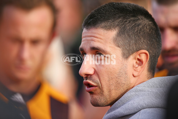 VFL 2016 Rd 04 - Box Hill Hawks v Frankston - 435275