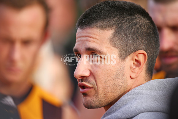 VFL 2016 Rd 04 - Box Hill Hawks v Frankston - 435276