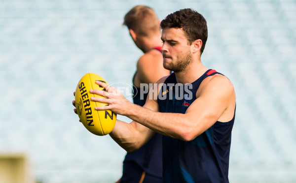 Adelaide 2016 - Open training, May 6 - 436178